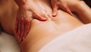 Rückenmassage im Adults Only Hotel Cortisen am See