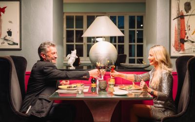 Paar im Gourmet Restaurant mit gehobener Küche am Wolfgangsee