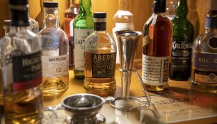 Auswahl an Drinks im Adult Only Hotel Cortisen am Wolfgangsee im Salzkammergut