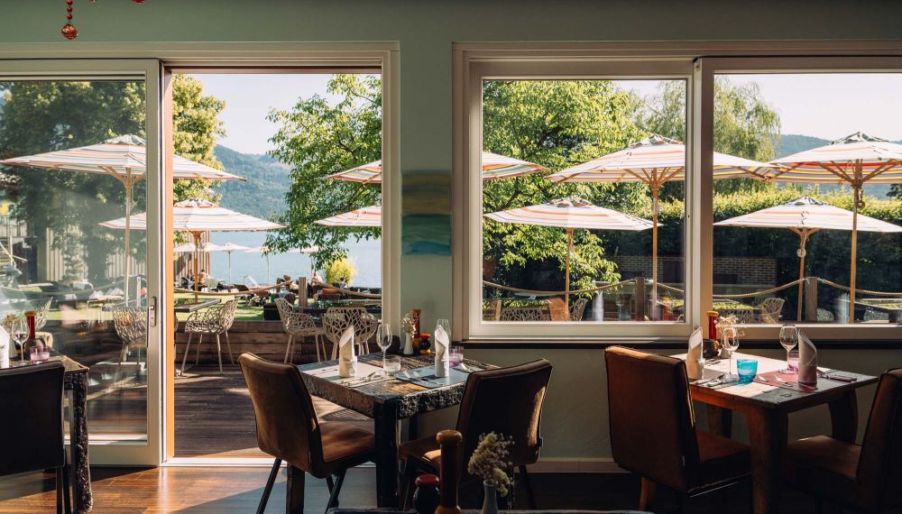 Blick auf den Wolfgangsee vom Gourmet Restaurant des Adults Only Hotels Cortisen