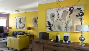 Kunst in der Owner Suite im 4-Sterne Designhotel Cortisen am Wolfgangsee